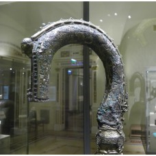 Staff, Celtic knot design